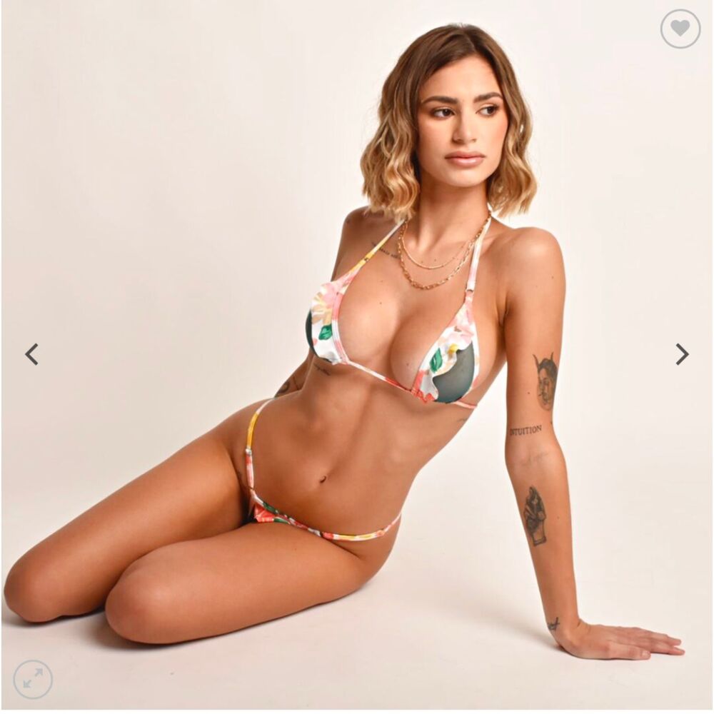 String Bikini Set - Multicolor Floral - size Medium - Picture 4 of 5